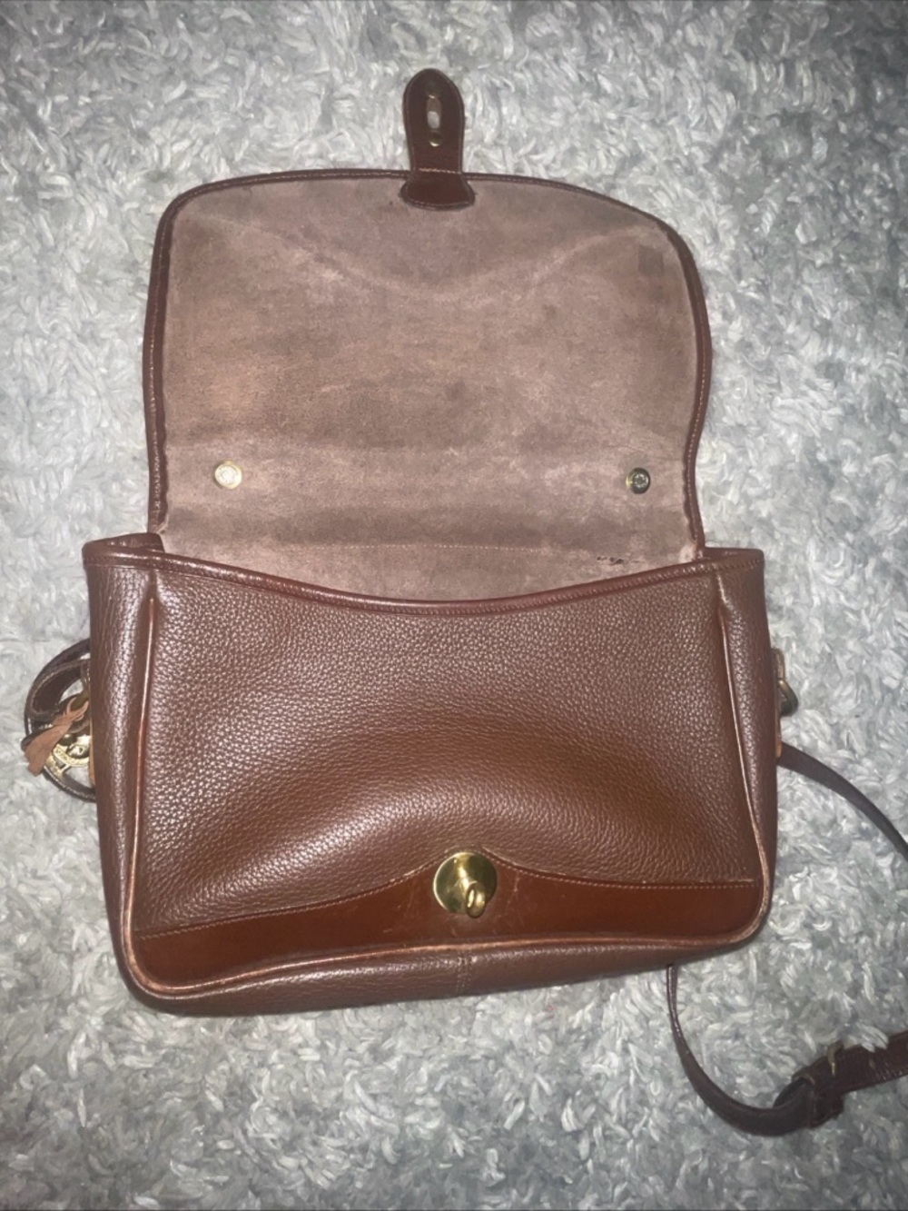 Vintage Dooney & Bourke Chocolate AWL Leather Crossbody Shoulder Bag - Picture 8 of 17